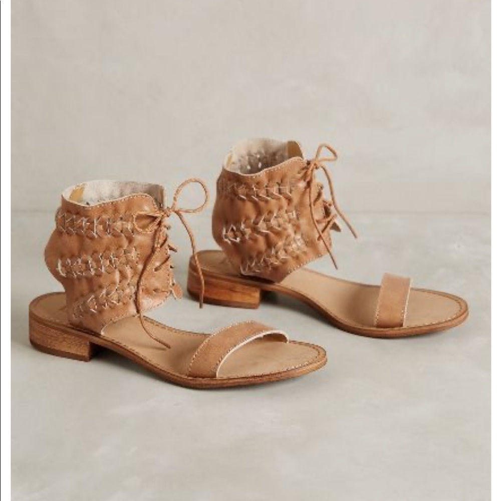 Latigo Rose Sandals in Adobe size 6.5